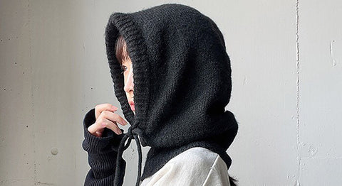 おしゃれしながら防寒対策できるおすすめのニットアイテム