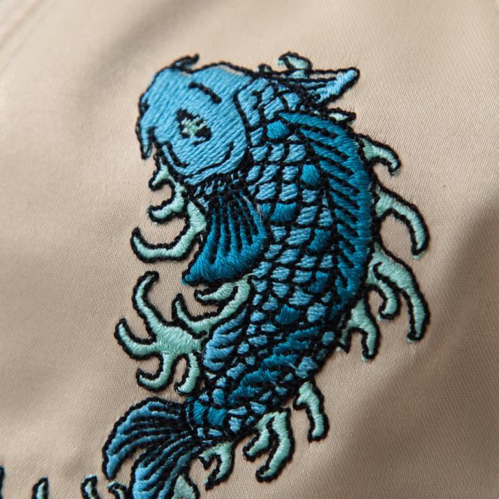 刺繍柄サテンキャップ
