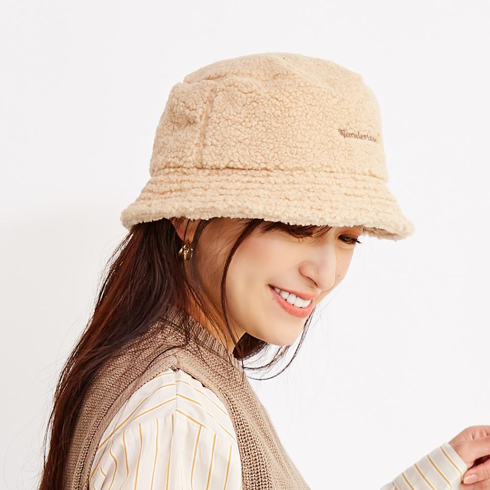 ボア刺繍バケハ