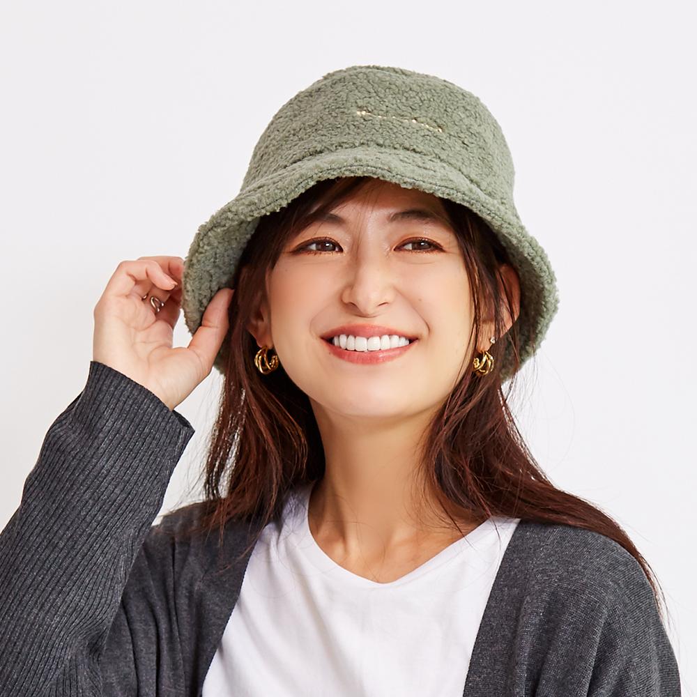 ボア刺繍バケハ