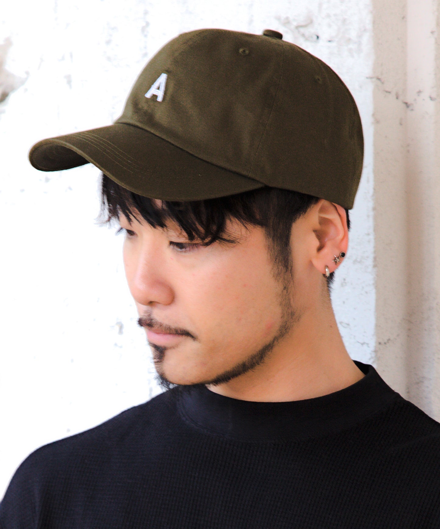 イニシャルツイルキャップ
