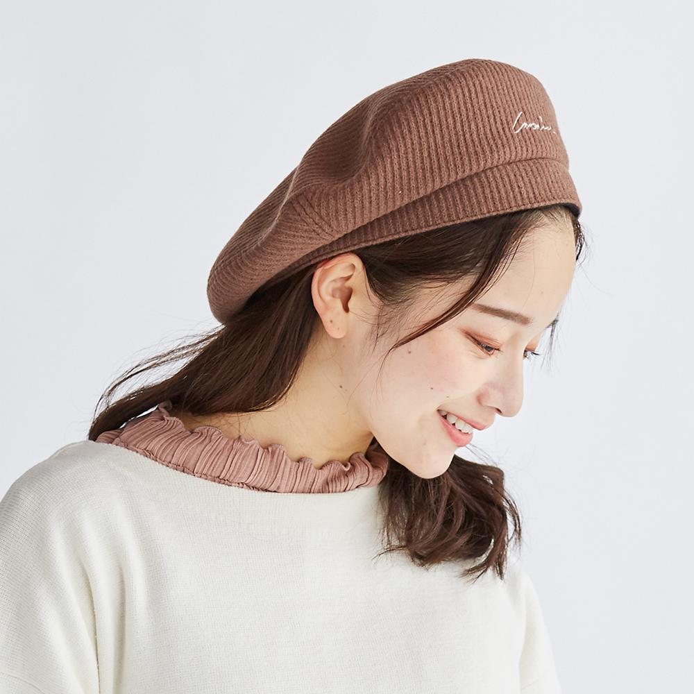 刺繍入りニット生地ベレー