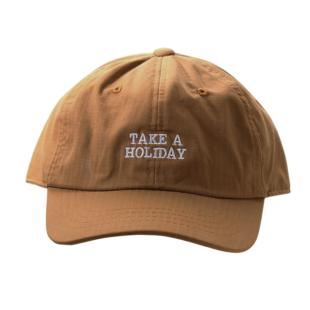 Take a Holiday刺繍ローキャップ